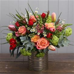 A delightful Tin of Seasonal Flowers