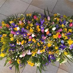 Spring Casket spray 