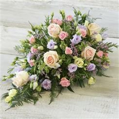 Pretty pastel tear drop spray 